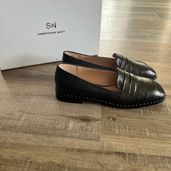 Loafers - Picture 3 of 4